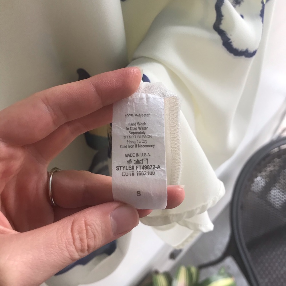 Top - Picture 5 of 5